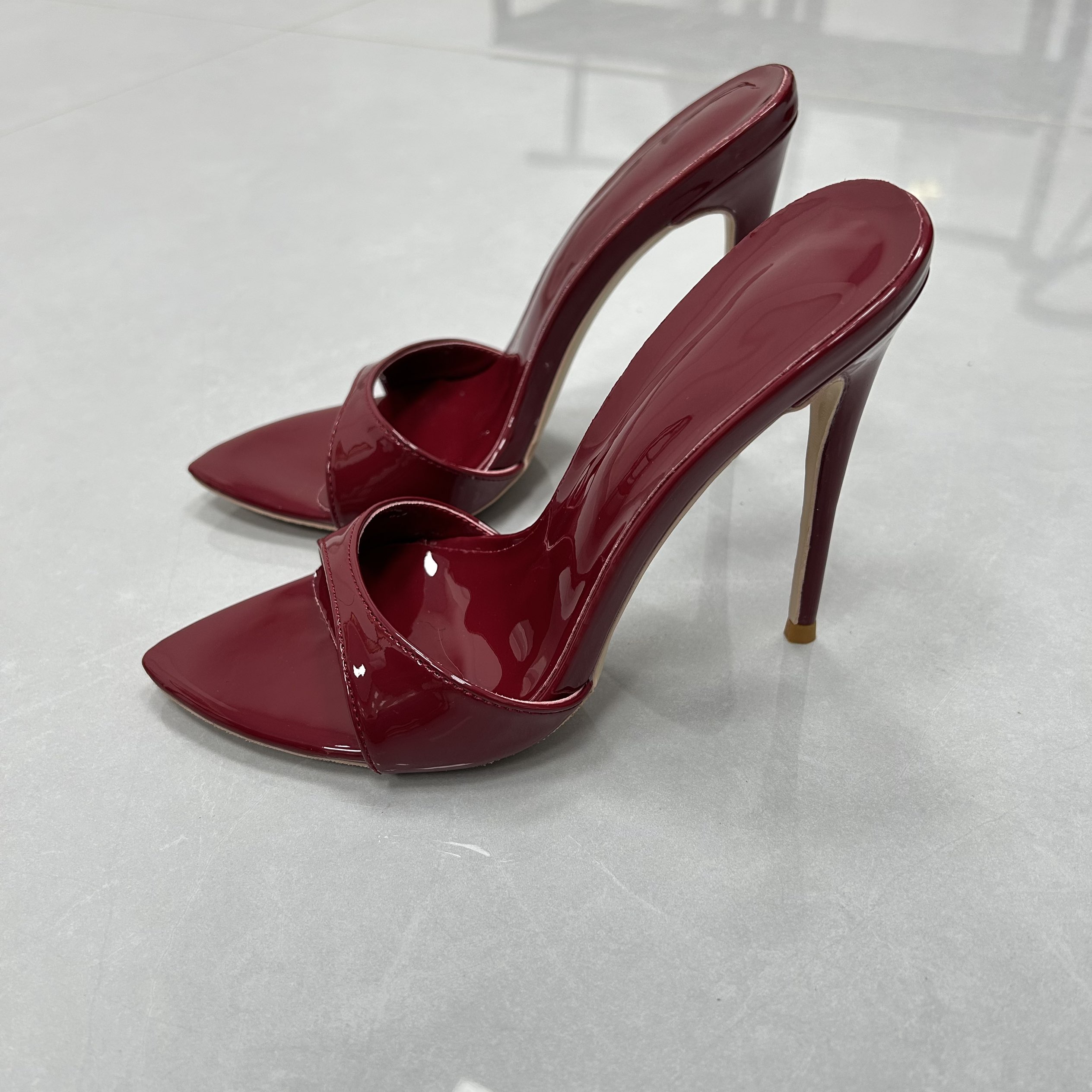Elegant Burgundy Patent Pointe - Women'S Shoes Burgundy ulasan dan harga